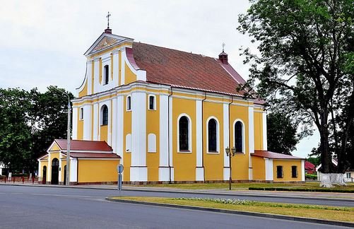 Крестовоздвиженский костел в Лиде