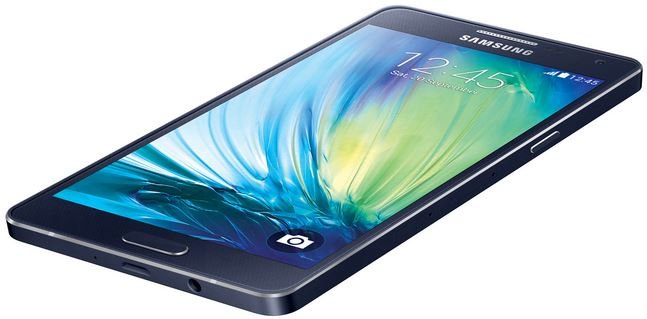 Samsung Galaxy A5 - новый смартфон от Samsung.