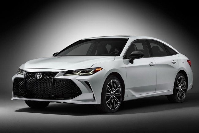 Toyota Avalon 2018