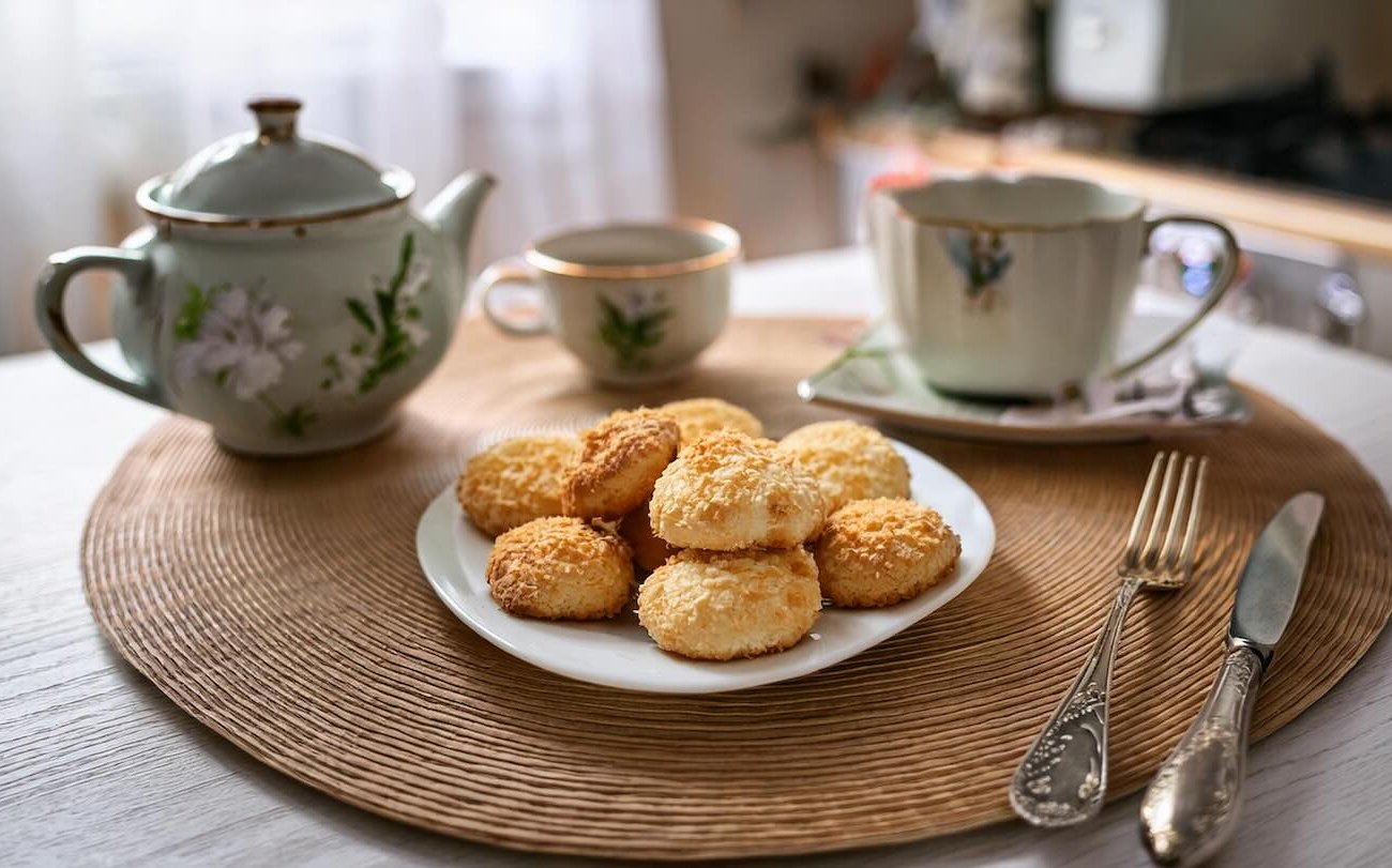 Ваше кокосовое печенье расхватают за минуты: бабушкин рецепт вкуснейшего лакомства